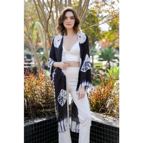 AUDREY Tie- Dye Kimono - Picture 4 of 5